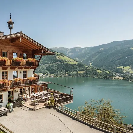 ゲストハウス Jausenstation Pfefferbauer