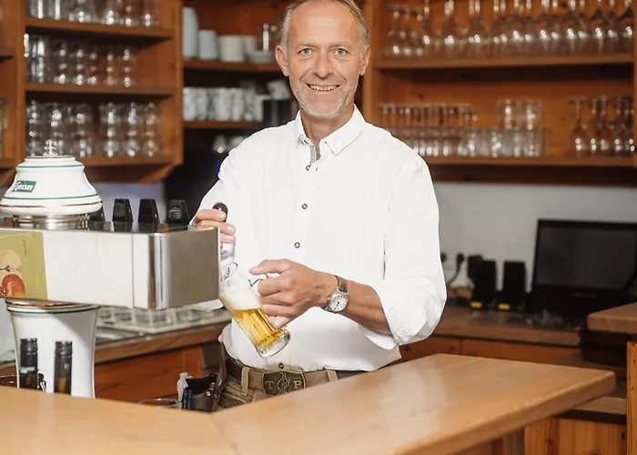 Jausenstation Pfefferbauer בית הארחה 3*