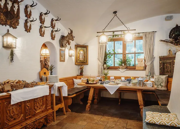 Jausenstation Pfefferbauer בית הארחה צל-אם-זי