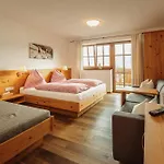 Guest house Jausenstation Pfefferbauer Zell am See